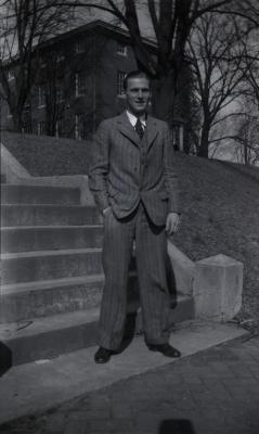 Possibly William Thomas Hastings, '29