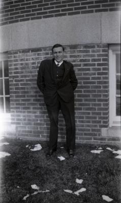 Robert Smith Ward, '29